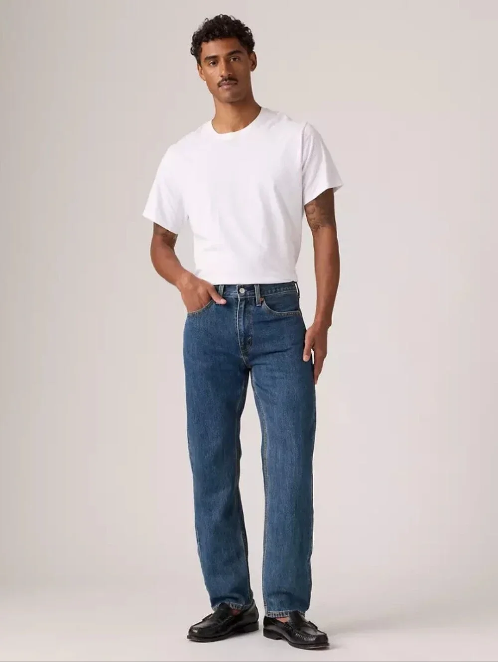 Levis regular fit